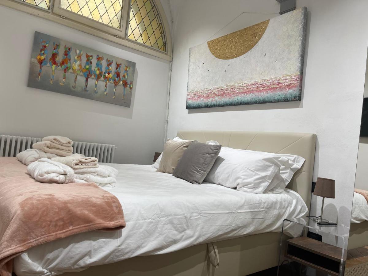 Unique And Antique Apartment フィレンツェ エクステリア 写真